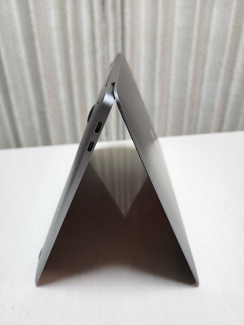 美品　Macbook Air 2020 i5 8GB 256GB バッテリー正常