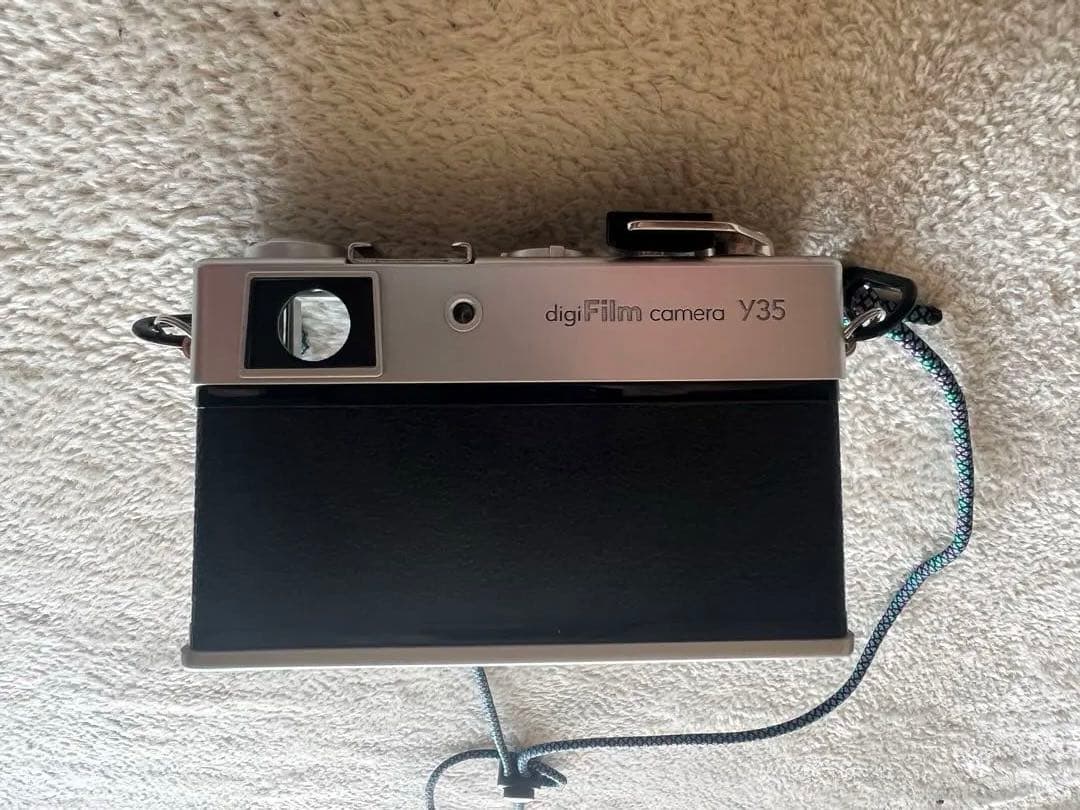 デジタルカメラ YASHICA Y35