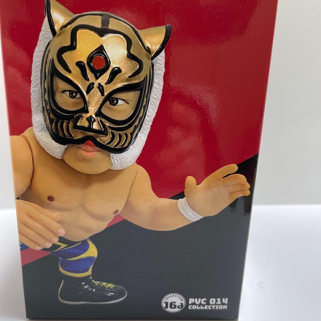 超美品　初代タイガーマスク　伝説バージョンフィギュア　新品、未開封