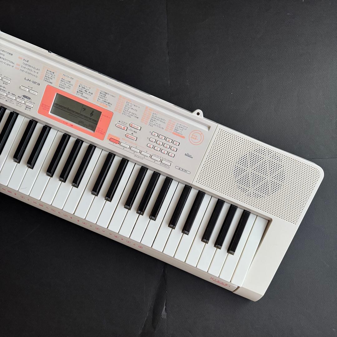 CASIO●LK-123●電子ピアノ●光る鍵盤付き
