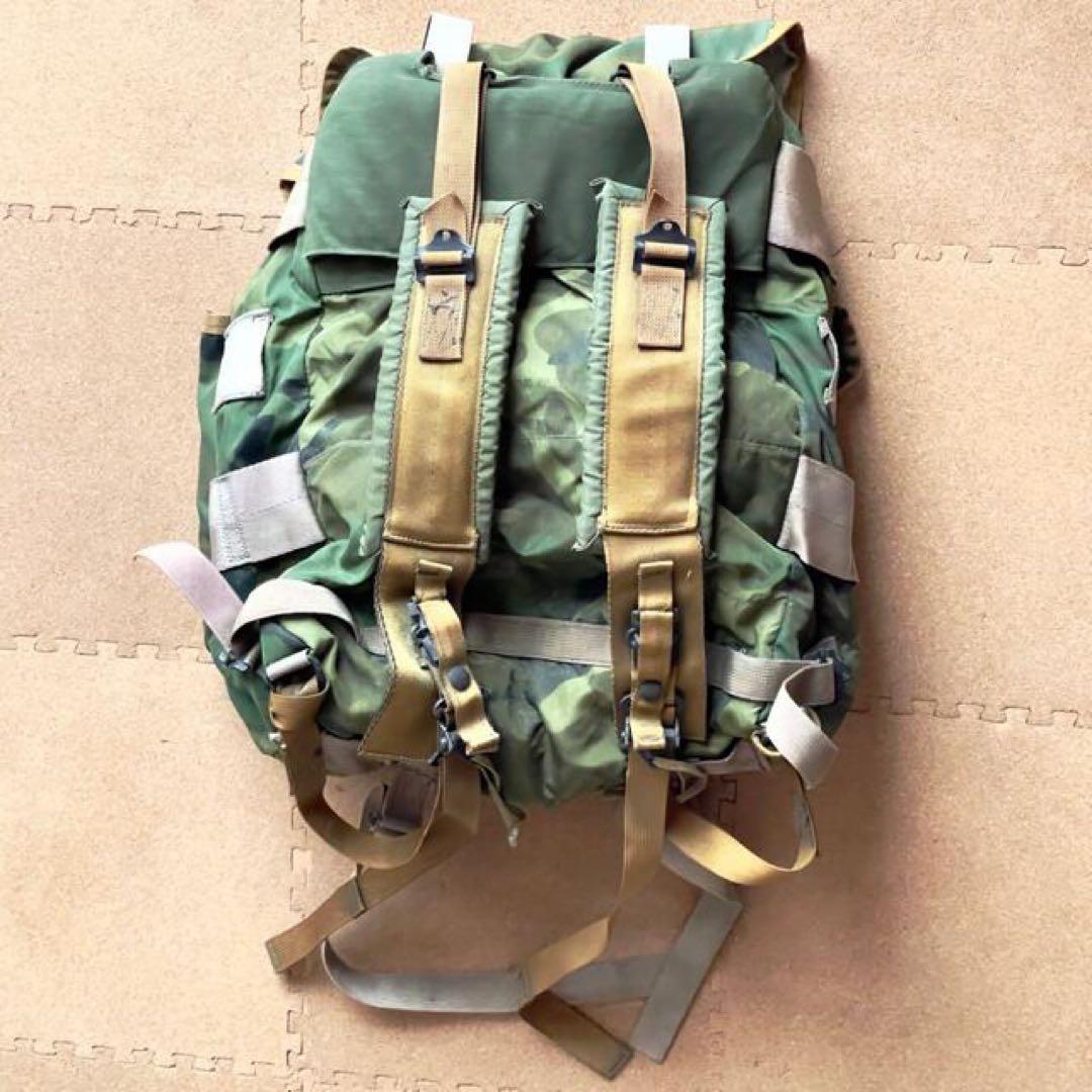 米軍放出品 リュック 迷彩バックパック