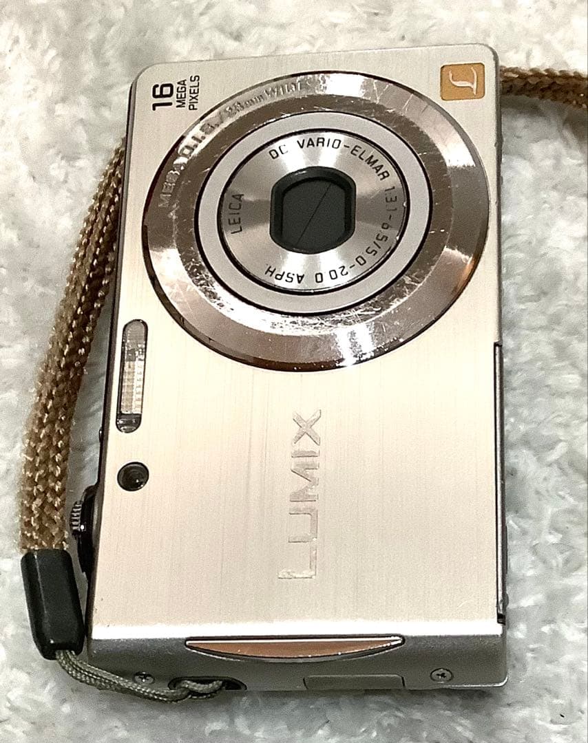 LUMIX DMC-FH5 シルバー