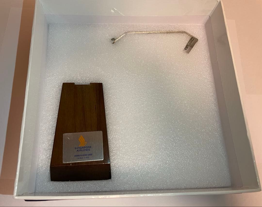 航空機・ヘリコプター Singapore Airlines Airbus A380-800 1:400