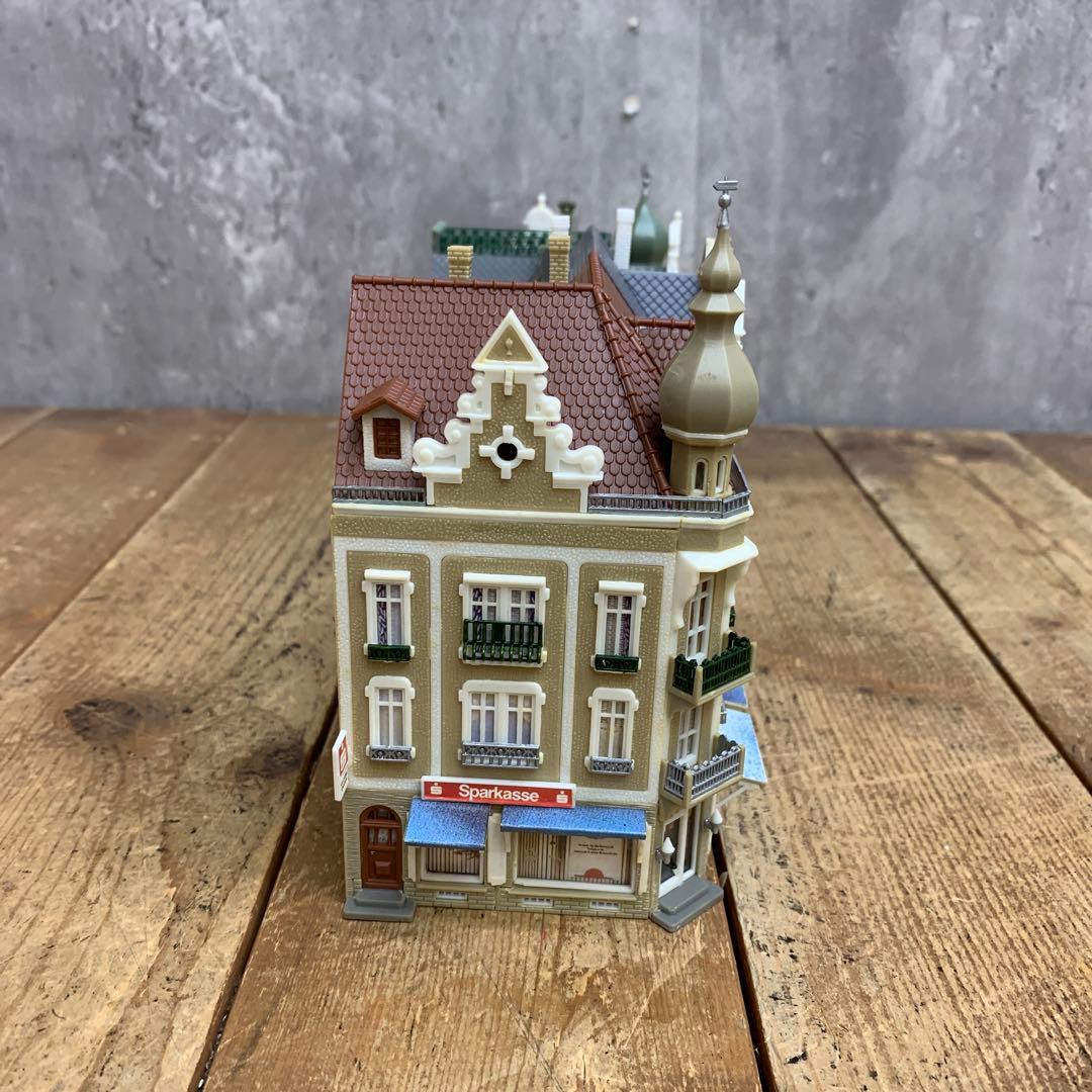 3F 【精巧】欧州 ヨーロッパ 街並み ストラクチャー 模型 ジオラマ 外箱付