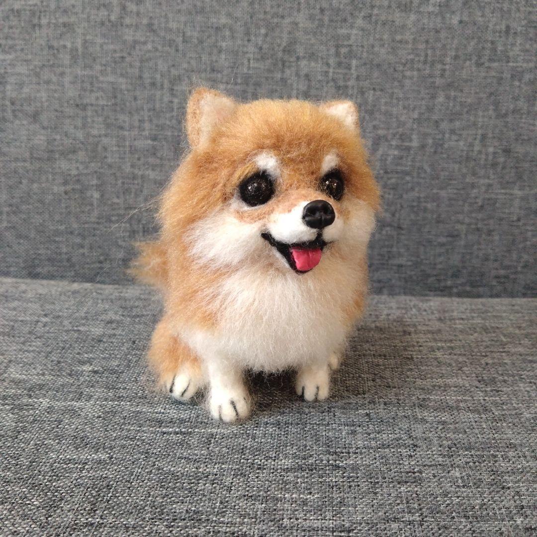 羊毛フェルト ポメラニアン ハンドメイド　犬　ぬいぐるみ　置物