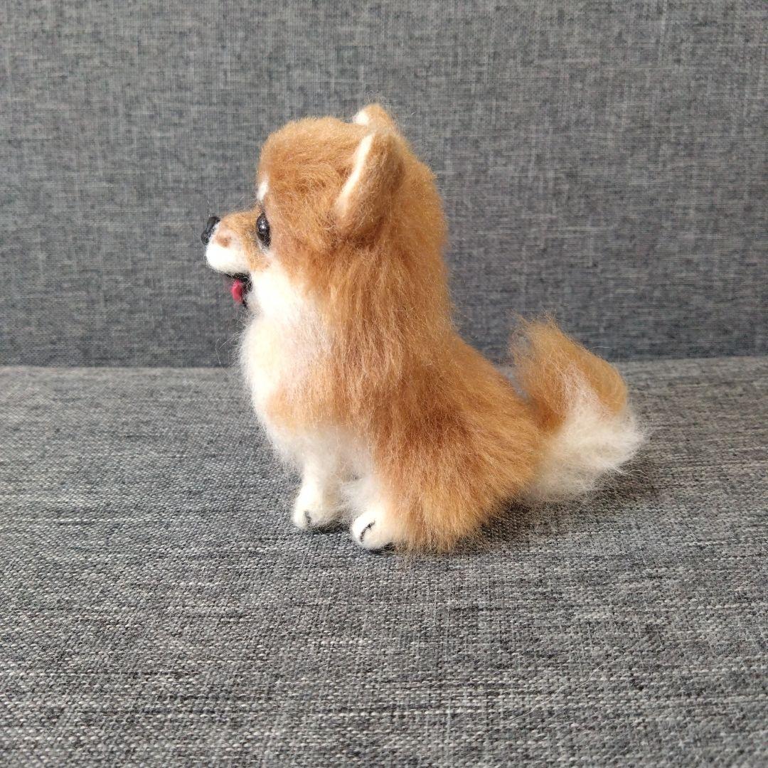 羊毛フェルト ポメラニアン ハンドメイド　犬　ぬいぐるみ　置物