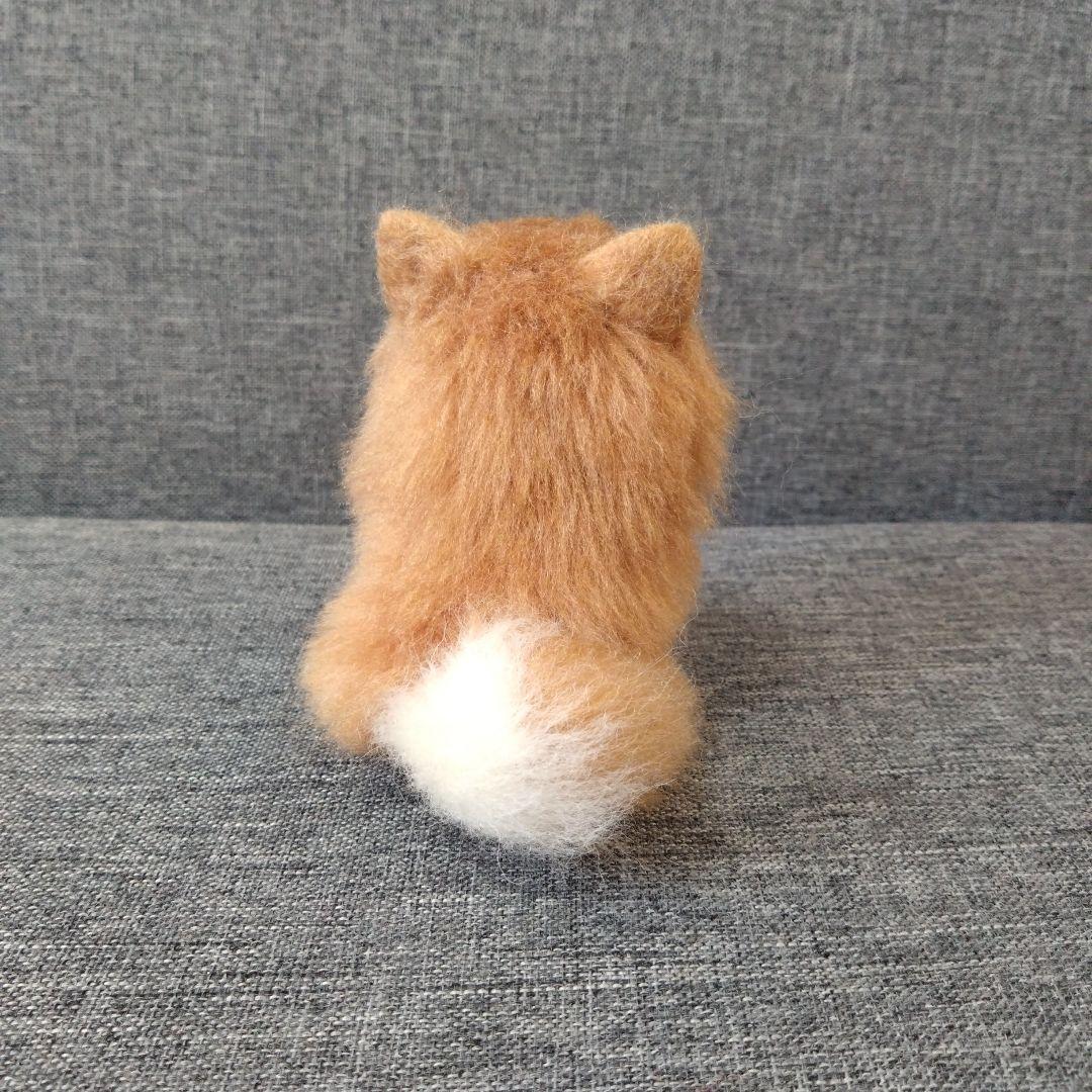 羊毛フェルト ポメラニアン ハンドメイド　犬　ぬいぐるみ　置物