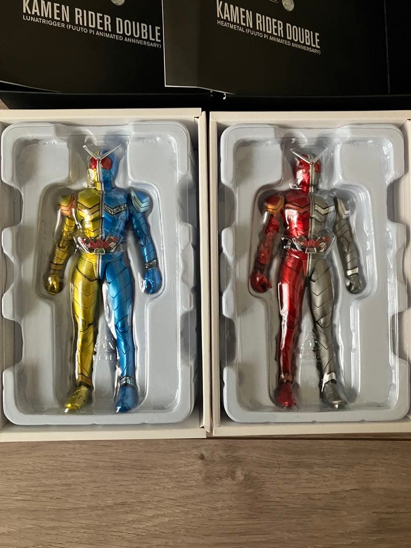 S.H.Figuarts(真骨彫製法)仮面ライダーW 2体セット　風都探偵