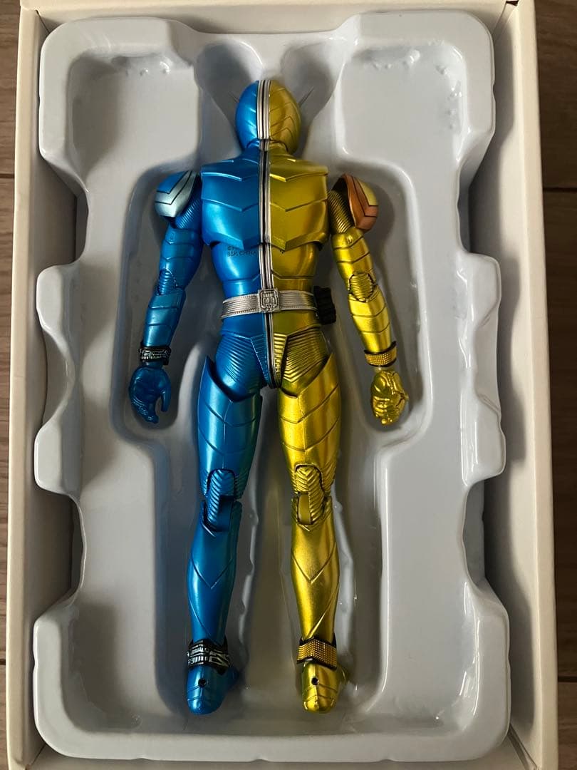 S.H.Figuarts(真骨彫製法)仮面ライダーW 2体セット　風都探偵