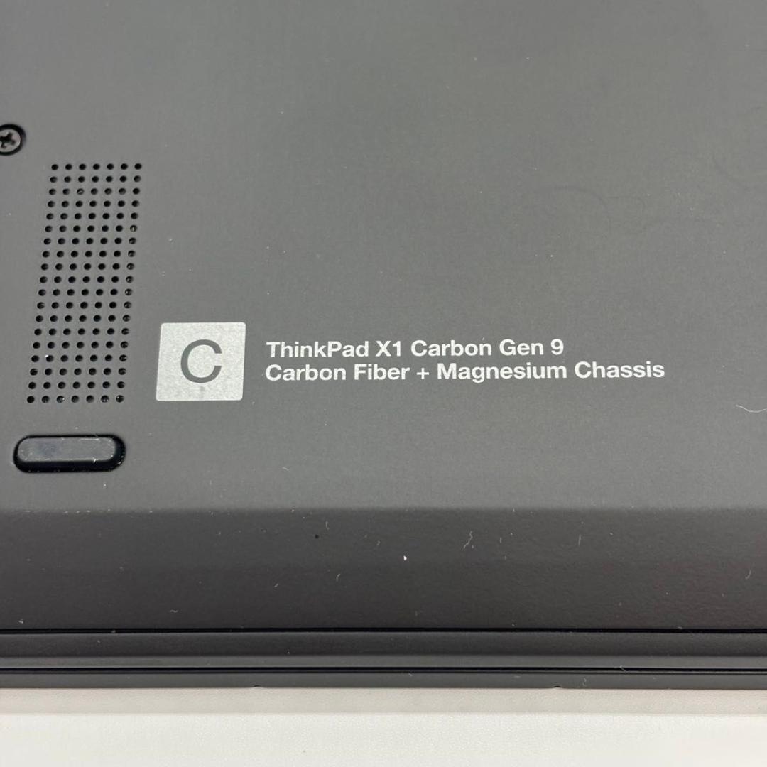 【訳あり】ThinkPad X1 Carbon Gen9 i7-1185G7