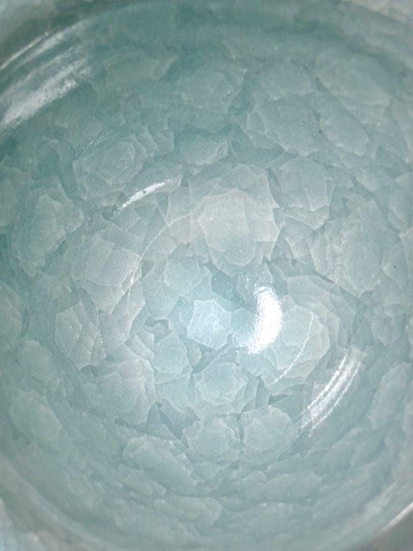 本間友幸 薔薇貫入釉 三角カップ