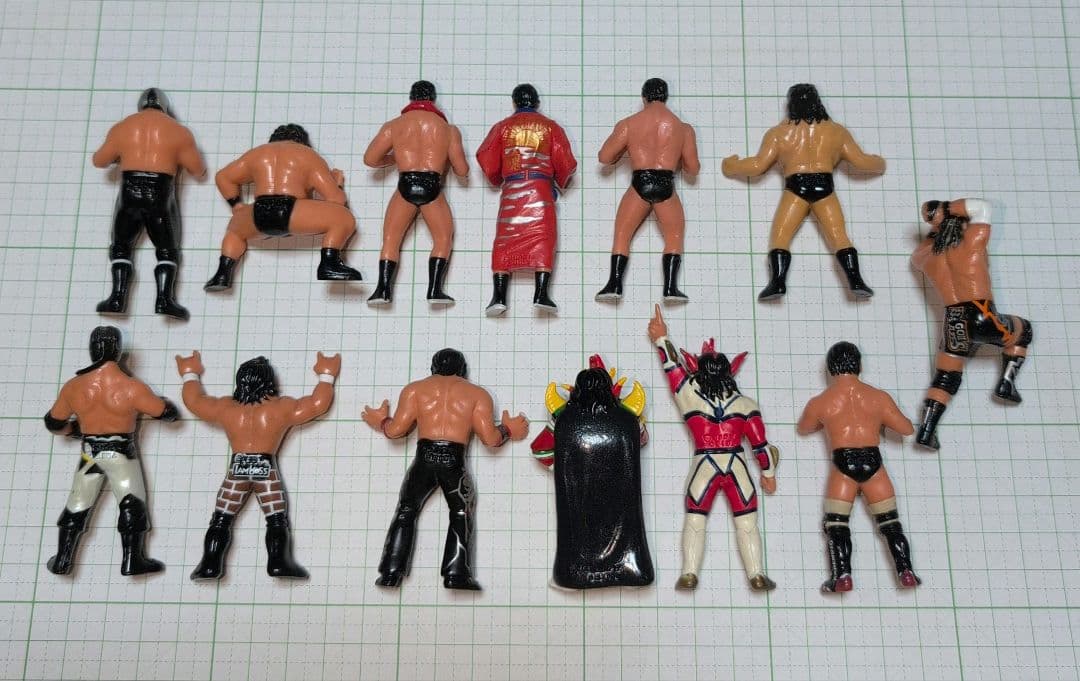 新日本プロレス　ミニフィギュア（ルーズ品）13体セット