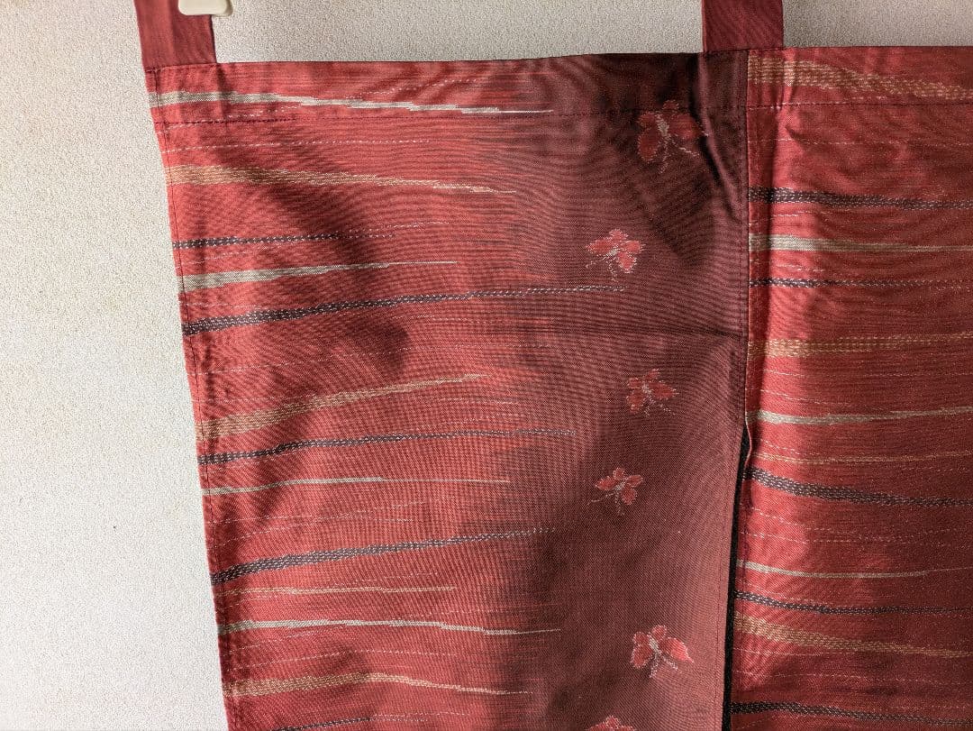 暖簾　紬　赤色 花柄３枚仕立て　フリンジ付き