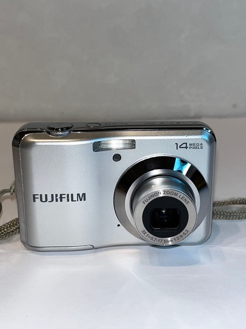 FUJIFILM FinePix AV150本体のみ