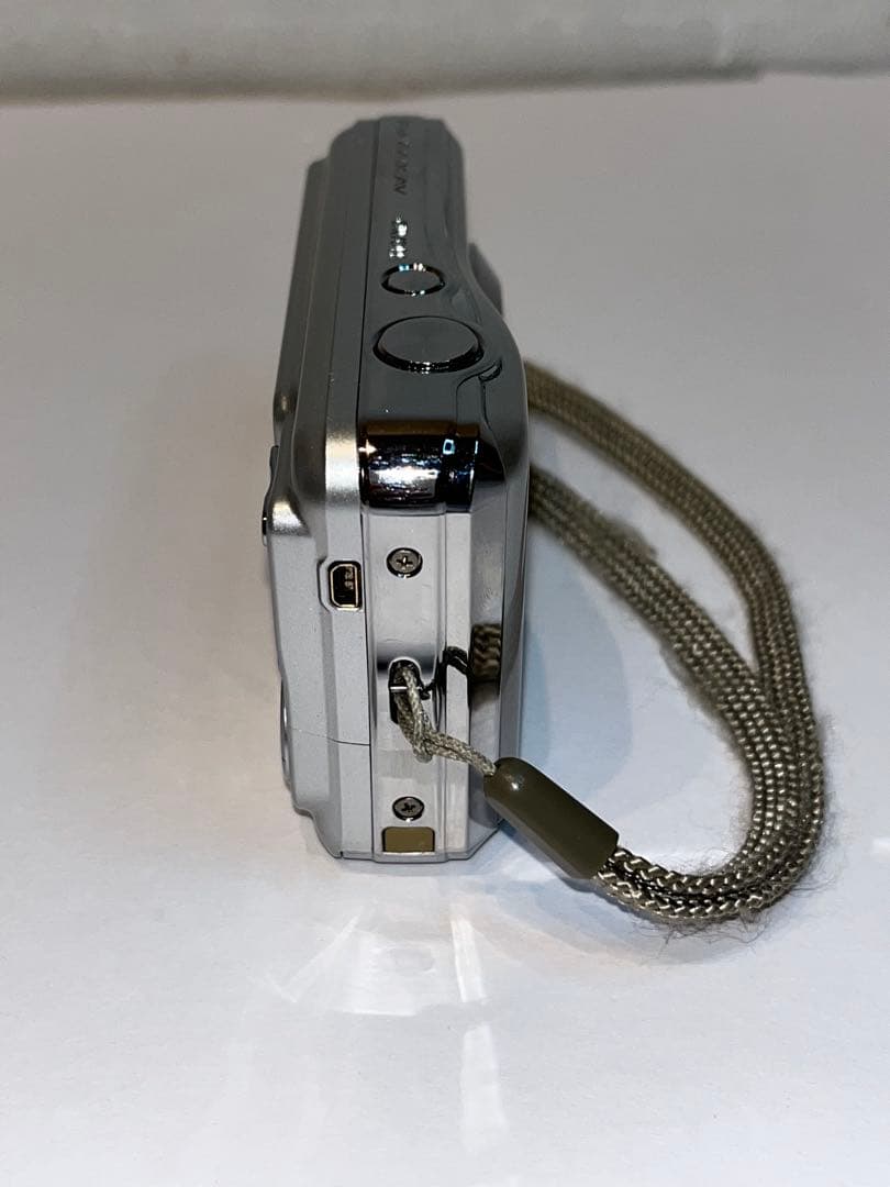 FUJIFILM FinePix AV150本体のみ