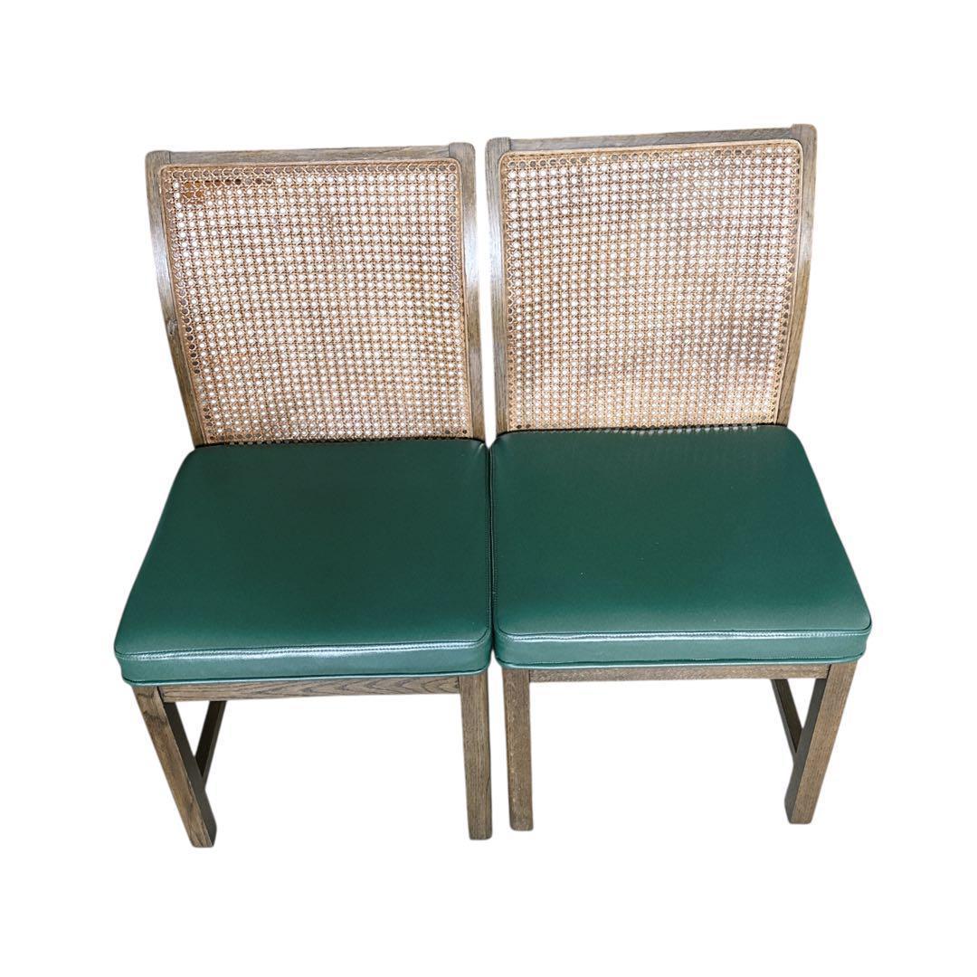 老舗高級家具メーカーである「コスガ（KOSUGA）」ダイニングチェア2脚