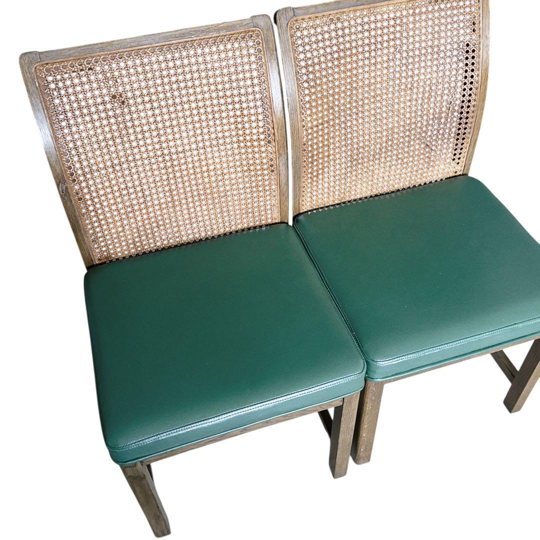 老舗高級家具メーカーである「コスガ（KOSUGA）」ダイニングチェア2脚