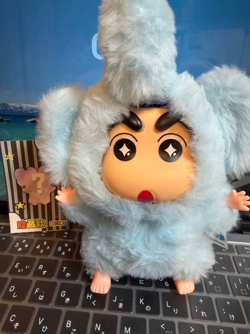 クレヨンしんちゃん　フィギュア　4個まとめ売り