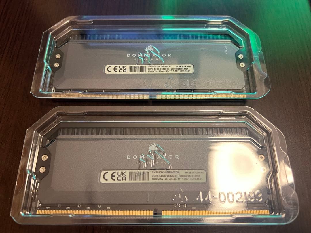 メモリー CORSAIR Dominator Platinum RGB DDR5 64GB