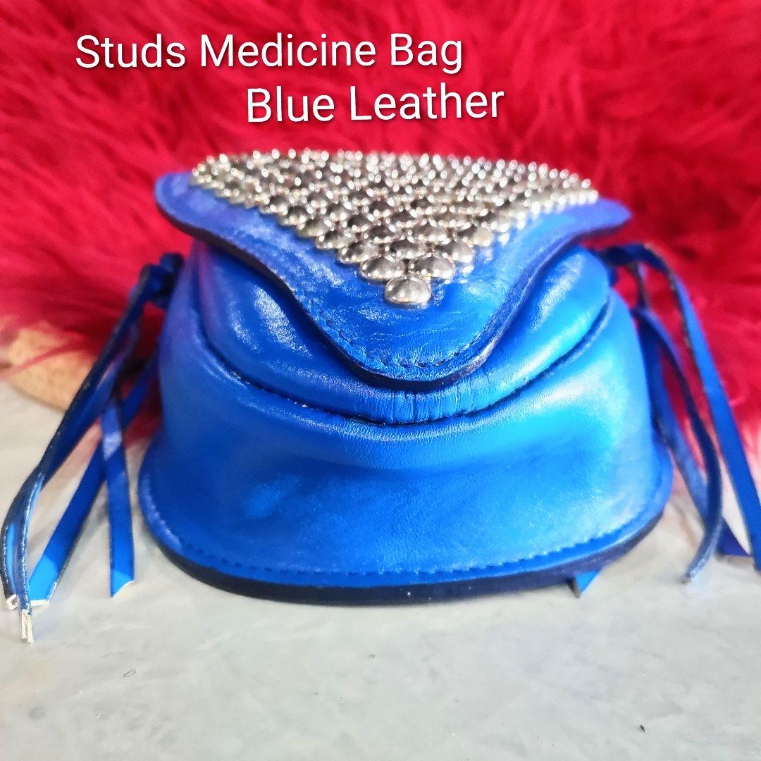 スタッズ メディスンバッグ Hand Mad e一点もの！
