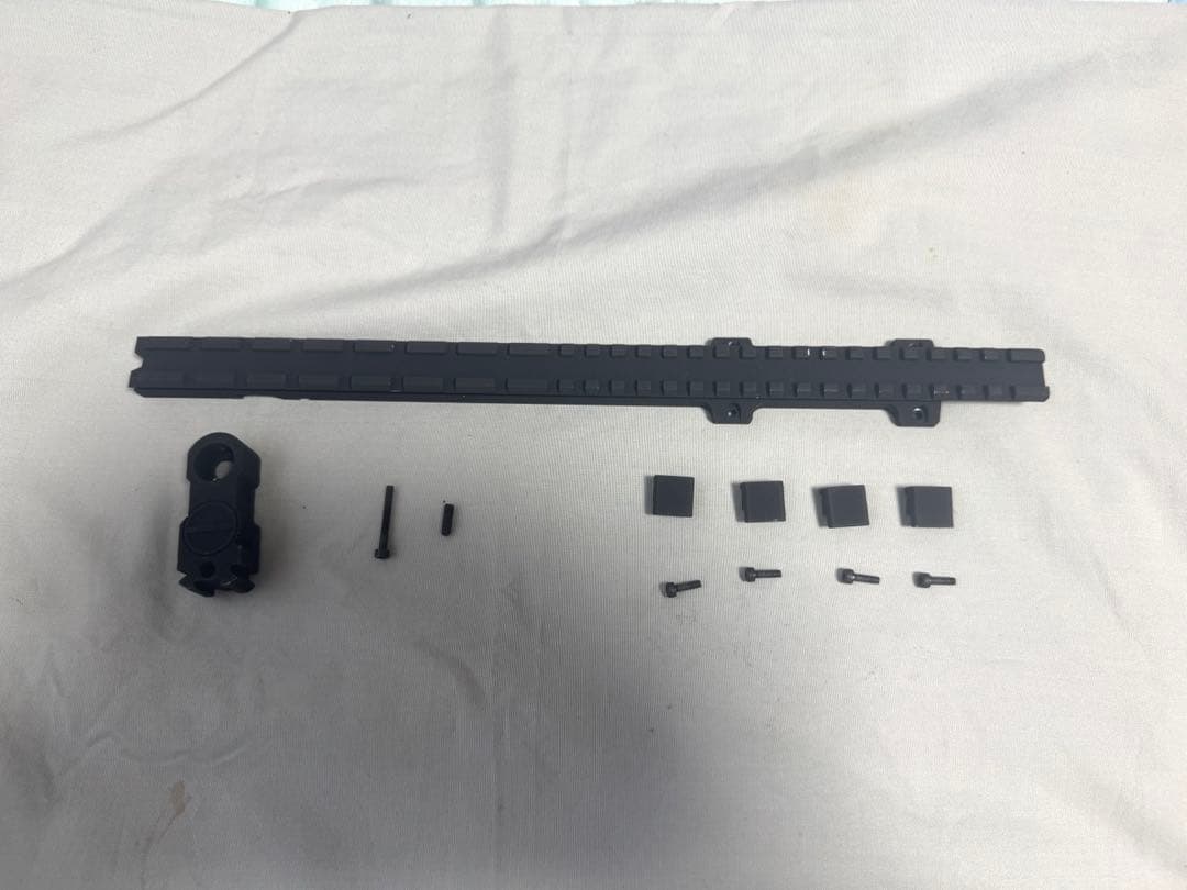 ライラクス製　東京マルイG3SAS レイルスリーブ