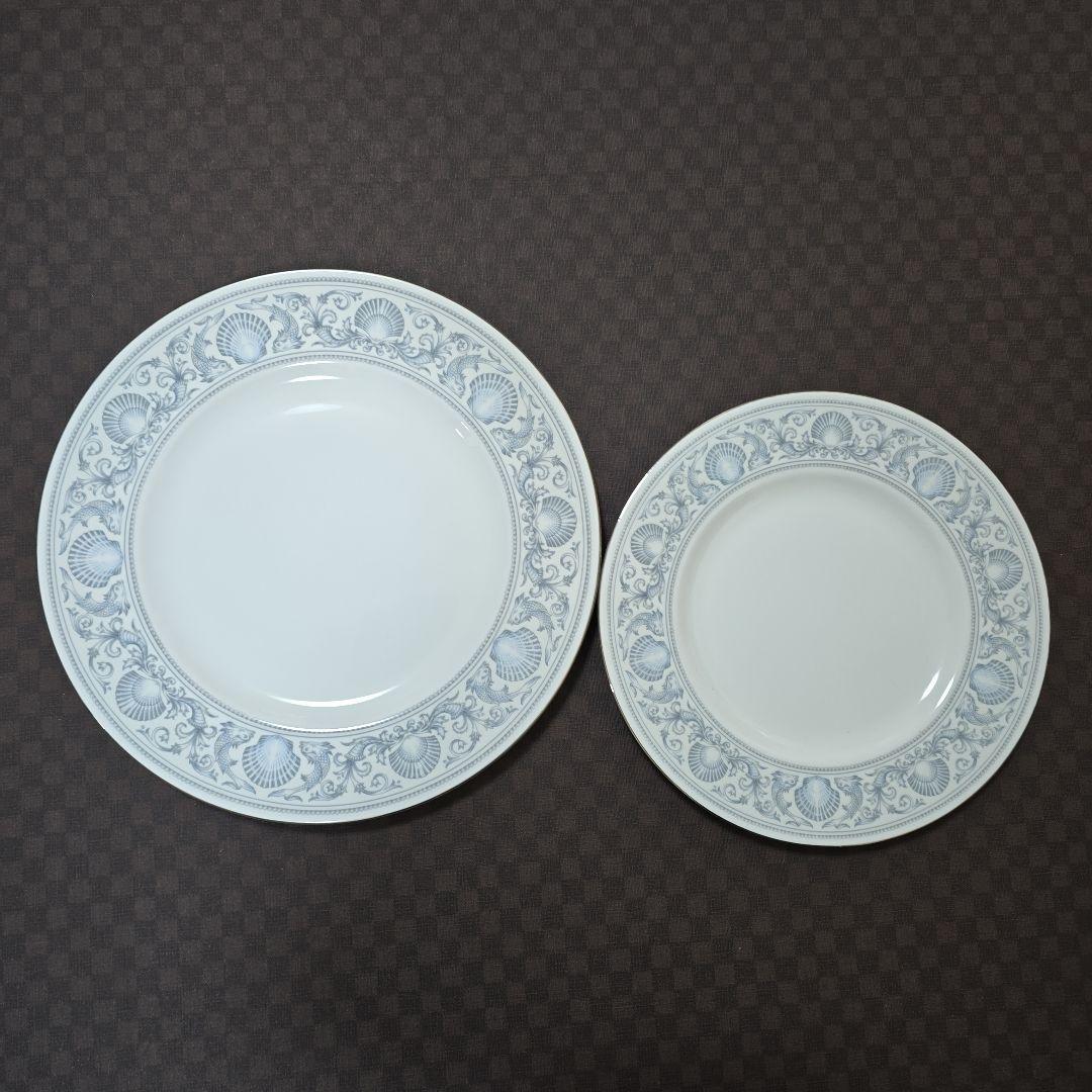 廃盤　黒壺　　ウェッジウッド　ドルフィン　プレート　2枚セット