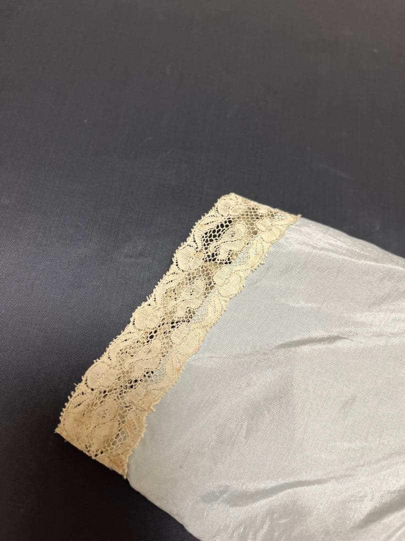 【アンティーク】ドール用ドレス▪️シルク▪️63cm前後のアンティークドールに