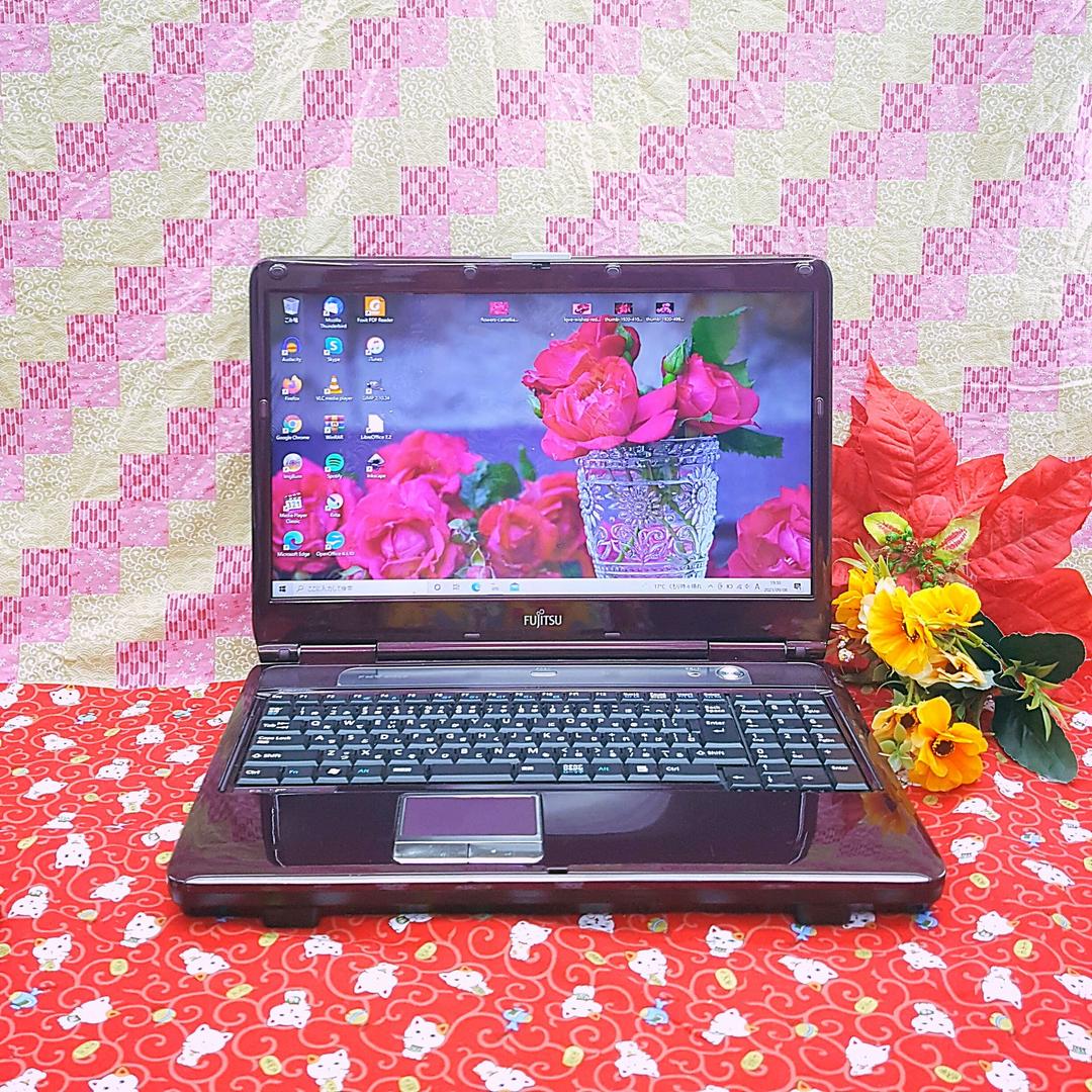 極上品/美品/大容量500GB！新Win10搭載！ワインレッド色/動画&画像編集