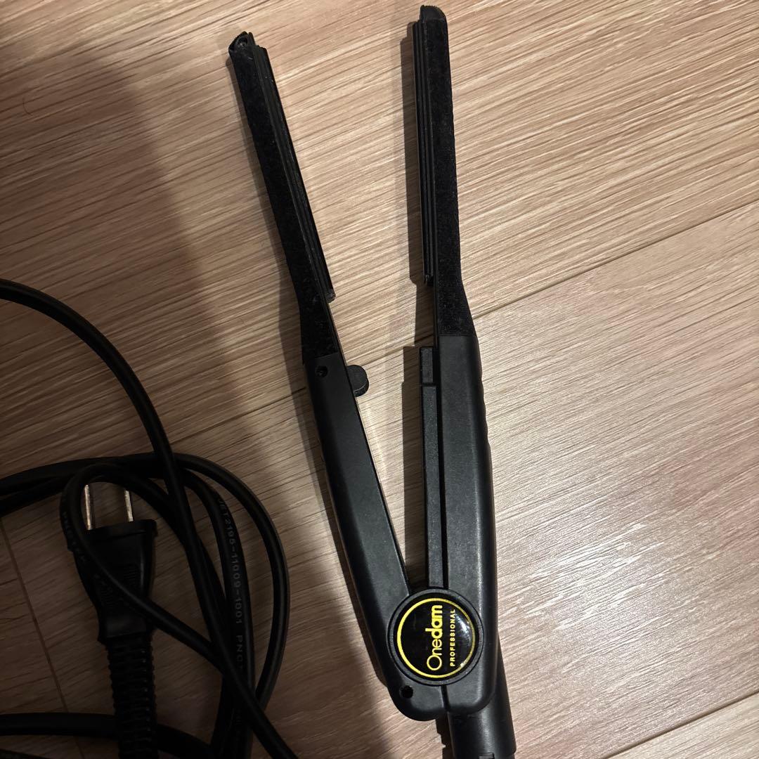 Ondam ブラック ストレートヘアアイロン