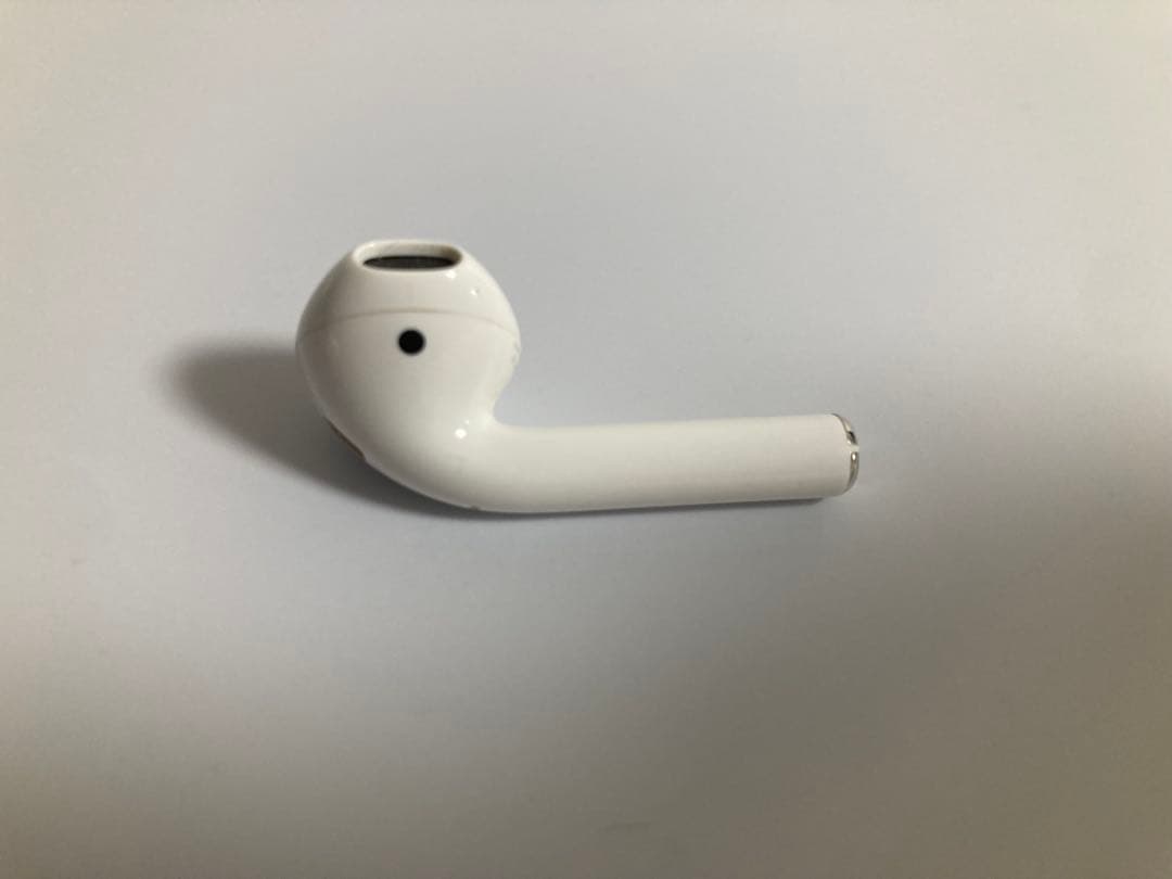 値下げ/AirPods第二世代 本体 ホワイト 充電ケース付き