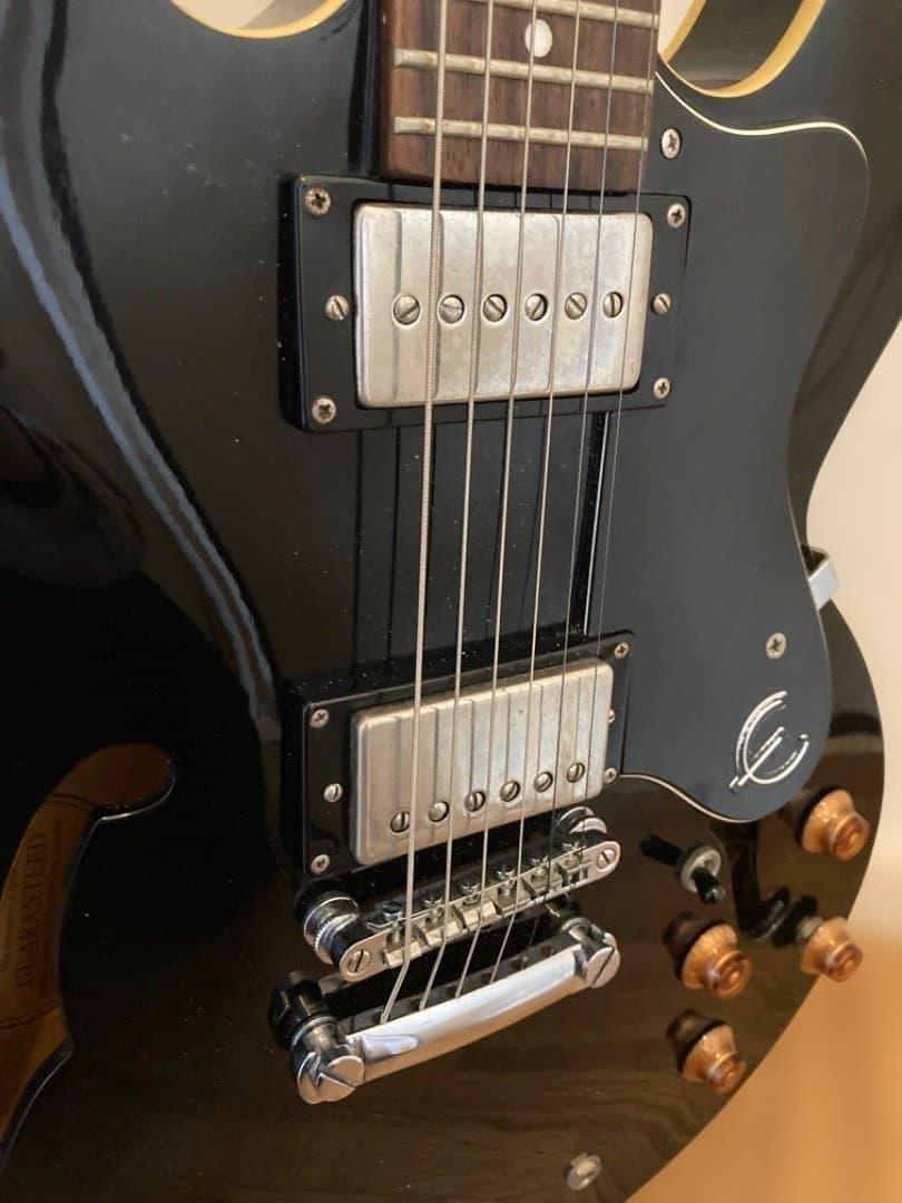 エピフォン　dot Epiphone セミアコ