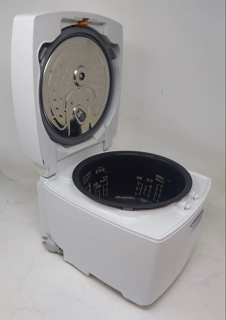 三菱　IHジャー炊飯器5.5合炊き NJ-VECIO-H 2021年製