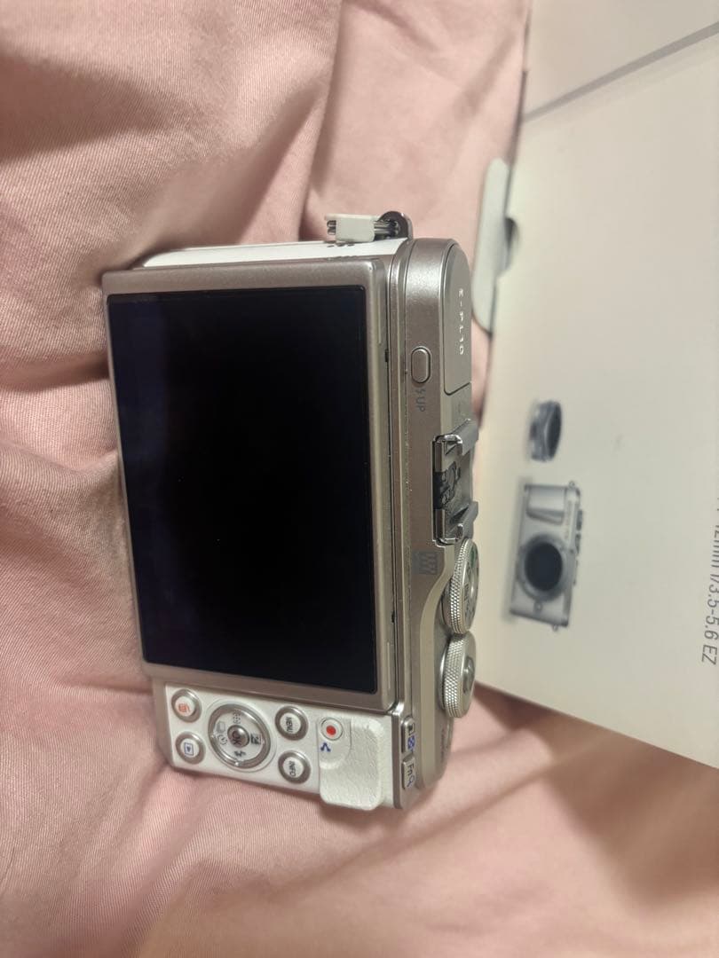 OLYMPUS PEN E-PL10 ホワイト