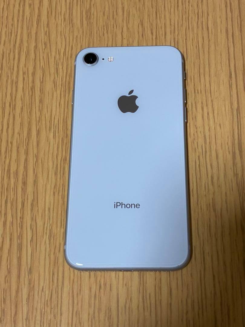 【美品✨】　Apple iPhone8 64GB シルバー