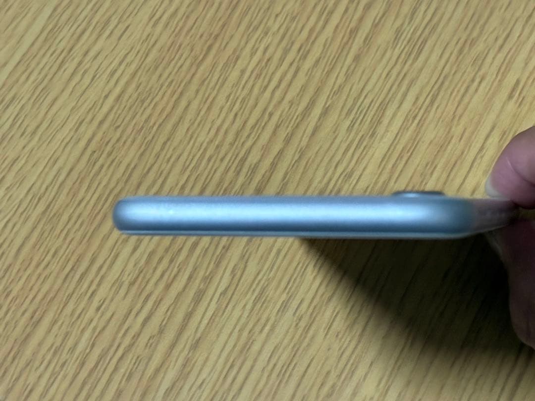 【美品✨】　Apple iPhone8 64GB シルバー