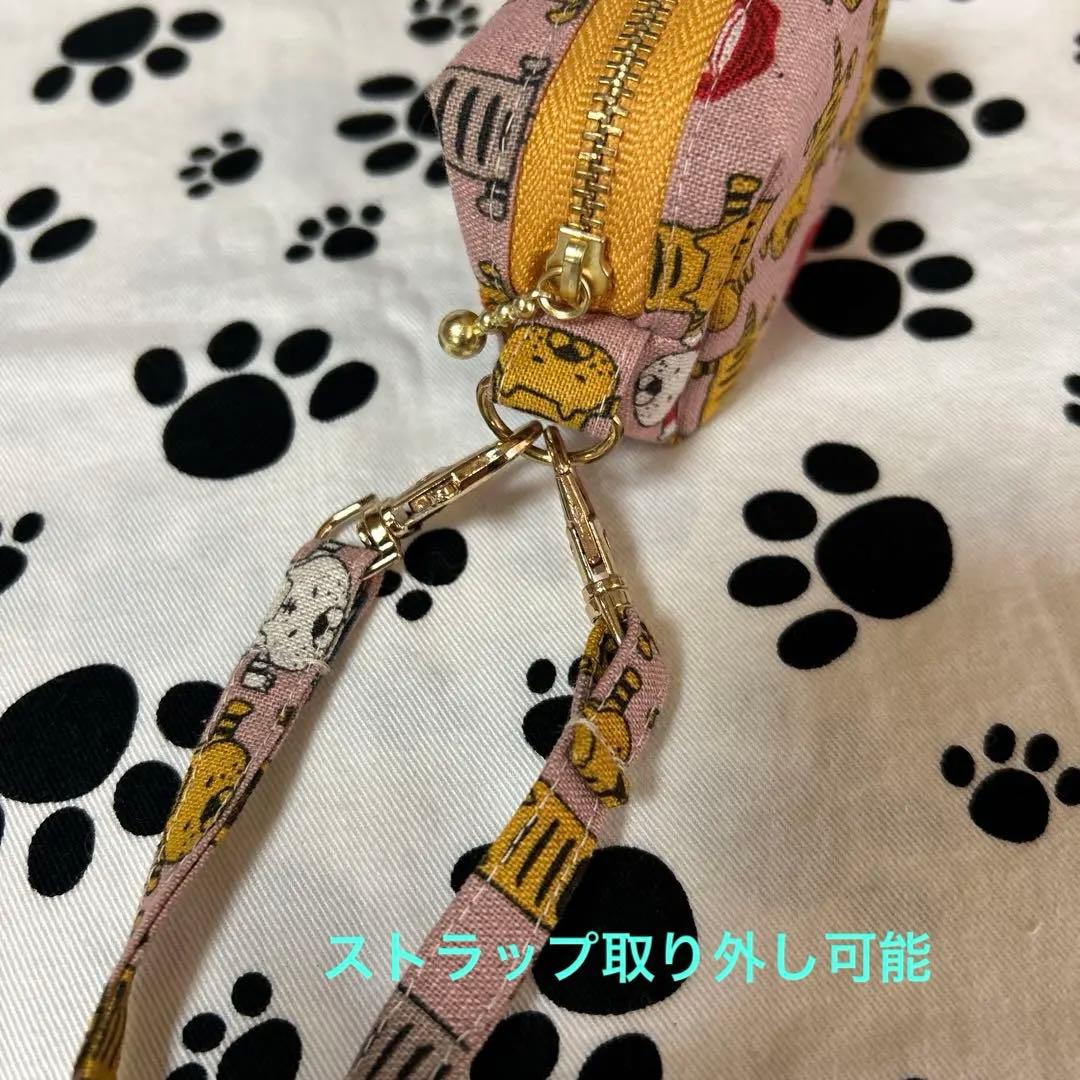 ハンドメイド バッグに付けられるミニスクエア型ポーチ