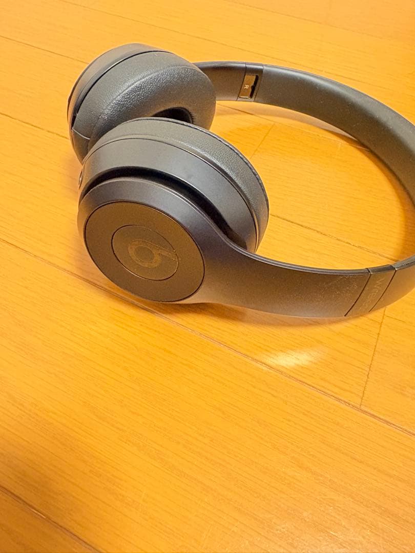 BEATS SOLO3 ヘッドホン　黒