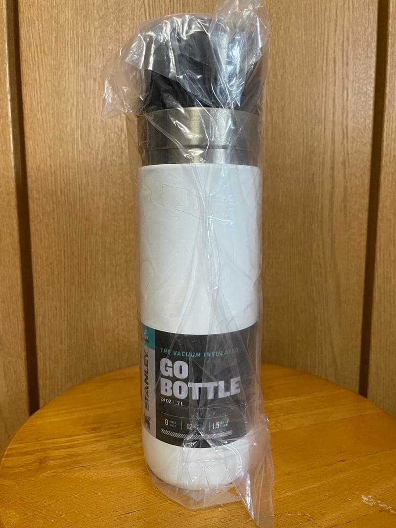 スタンレー ゴー真空ボトル 0.7 水筒 ホワイト