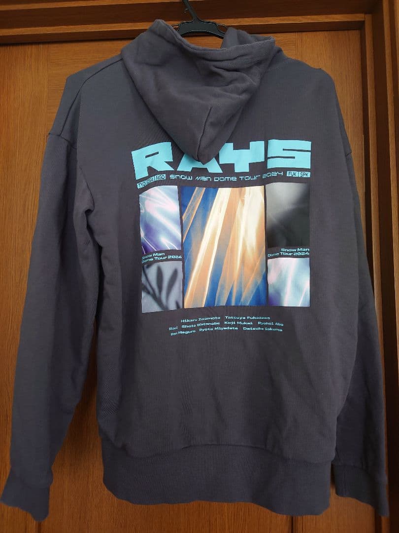  Man DOME TOUR 2024 RAYS フード付きパーカー