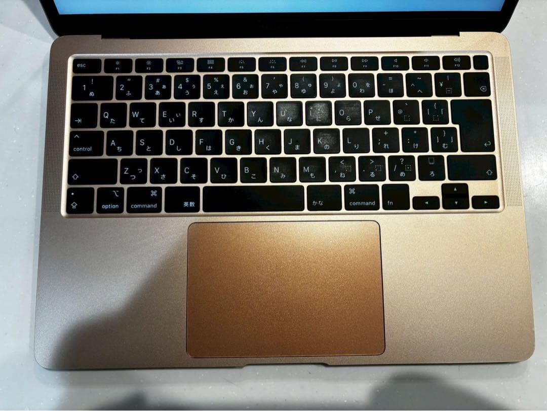 Apple MacBook Air 13.3インチ/ゴールド /2020年モデル