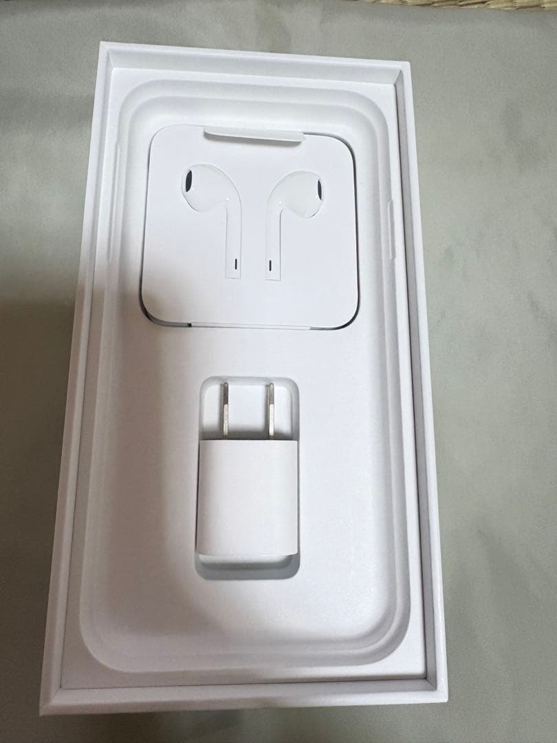 iPhone XR 64GBレッド　美品　修理水没歴無し