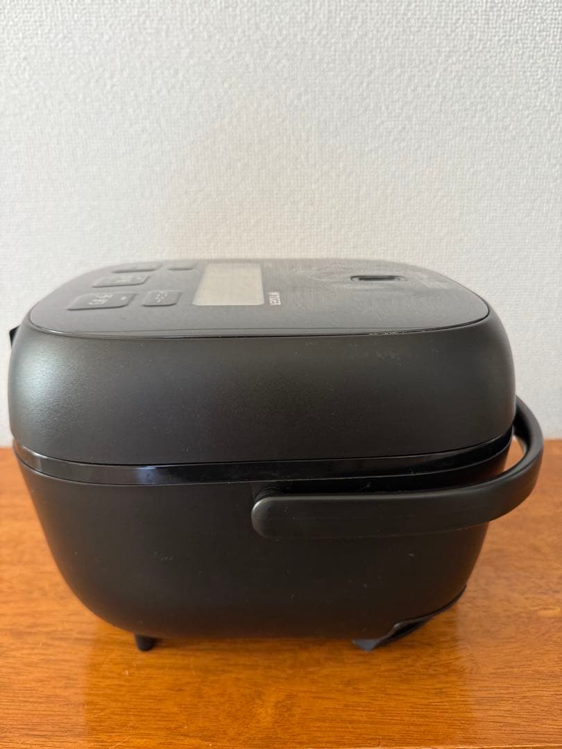 【美品】TIGER 炊飯器 JBS-A055 KM ブラック　3合炊き