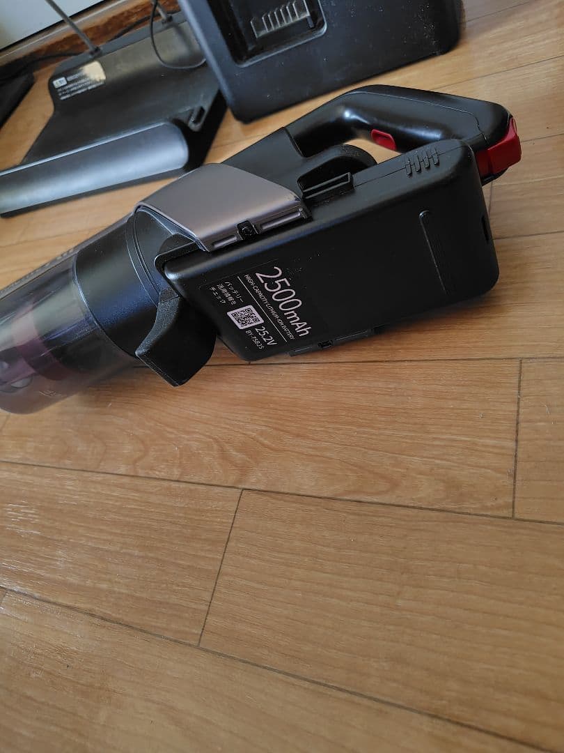 コードレス掃除機　SHARP