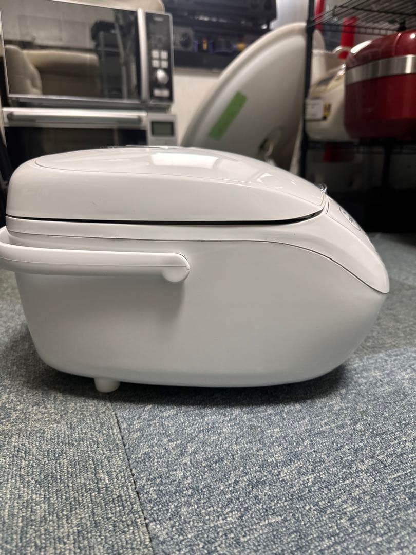 YAMADA SELECTマイコンジャー炊飯器 型番：YEC-M10G1