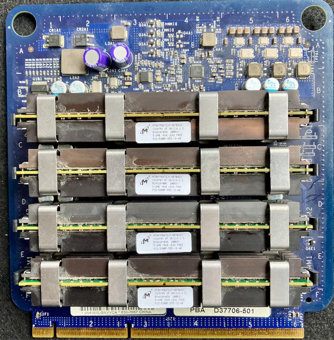 Mac Pro 2006 A1186 ジャンク品ATI Radeon付動作未確認