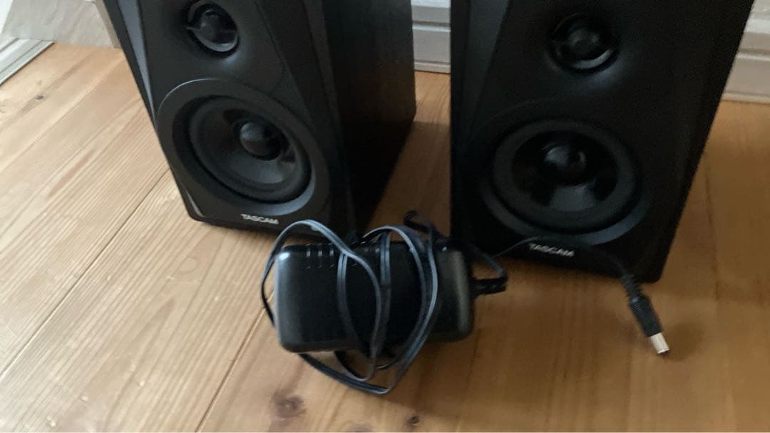 TASCAM スピーカー 電源アダプター　VL-S3BT Bluetooth