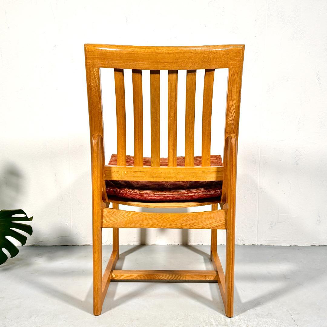 ①北欧　無垢材　オーク　ダイニングチェア