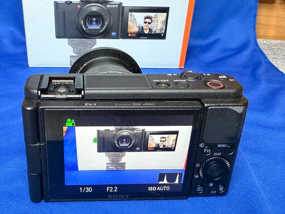 a*a様 シ*ミ様 SONY ZV-1　デジタルカメラ　本体他付属品あり