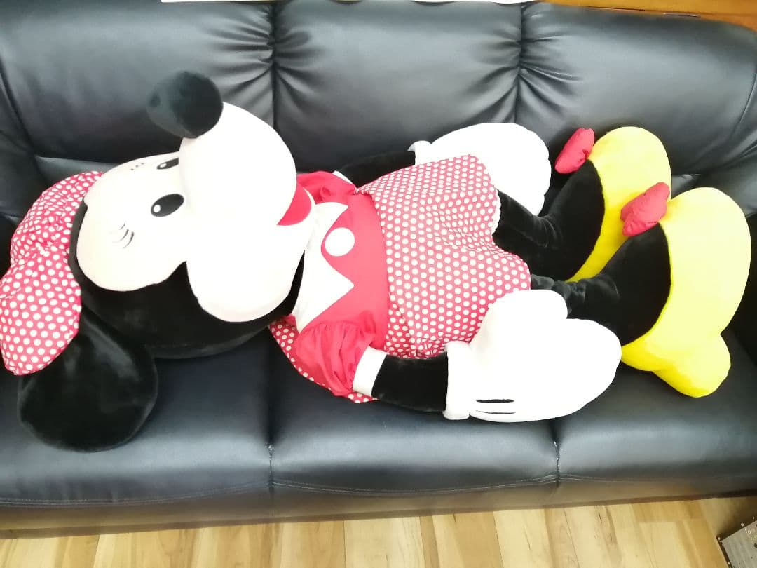 超特大ミニーマウス ぬいぐるみ