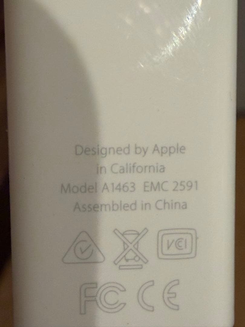 Apple Thunderbolt 2 FireWire 変換アダプタ